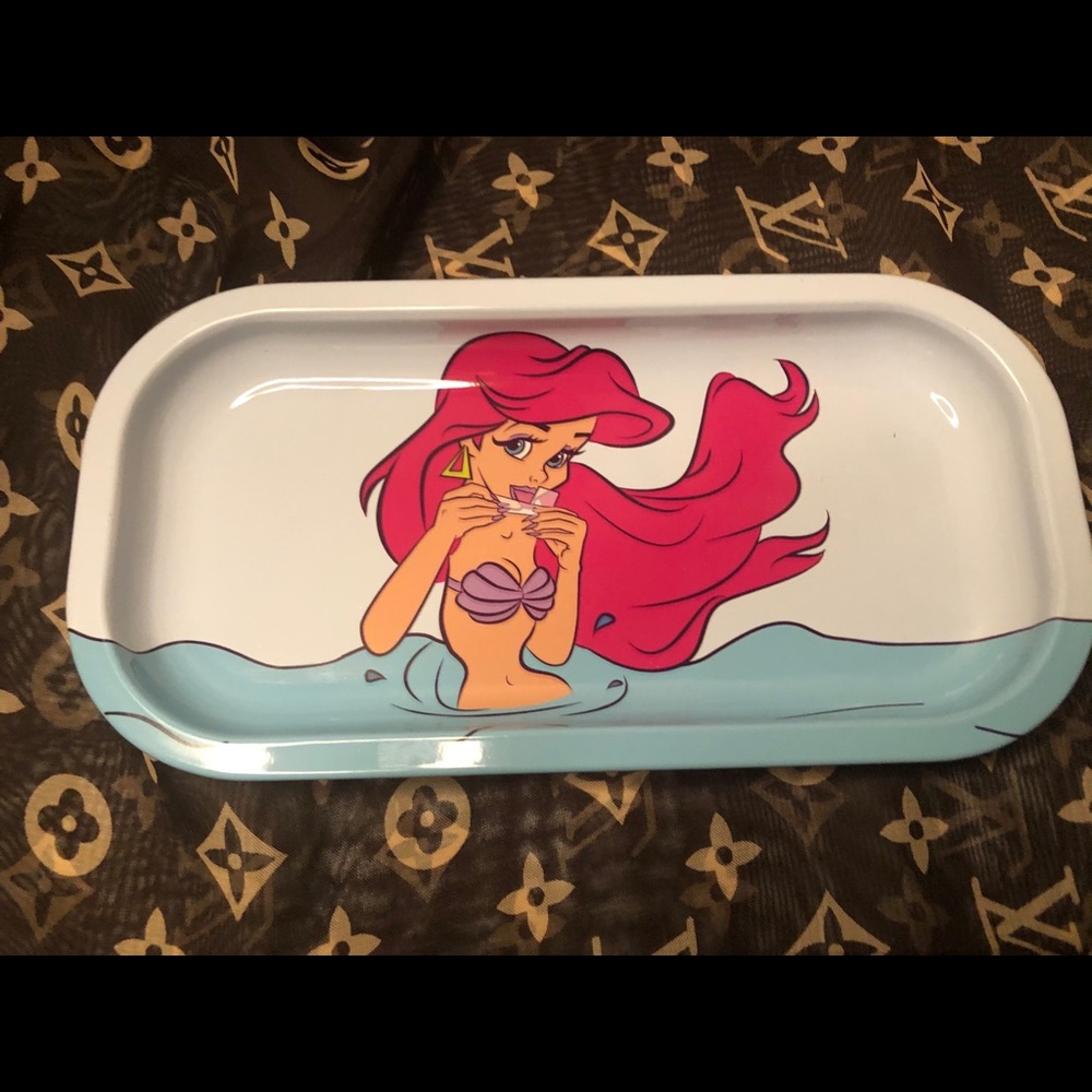 Princess Ariel 🧜🏻‍♀️ rolling tray